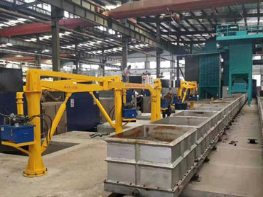 Yon sèl operatè nan fonn asye koupe manipilateur